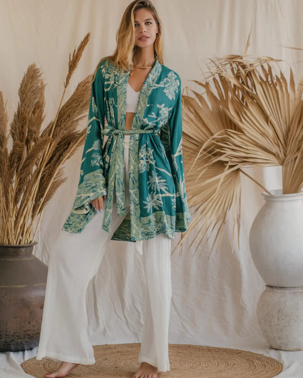 Aphrodite - EcoVero Short Kimono
