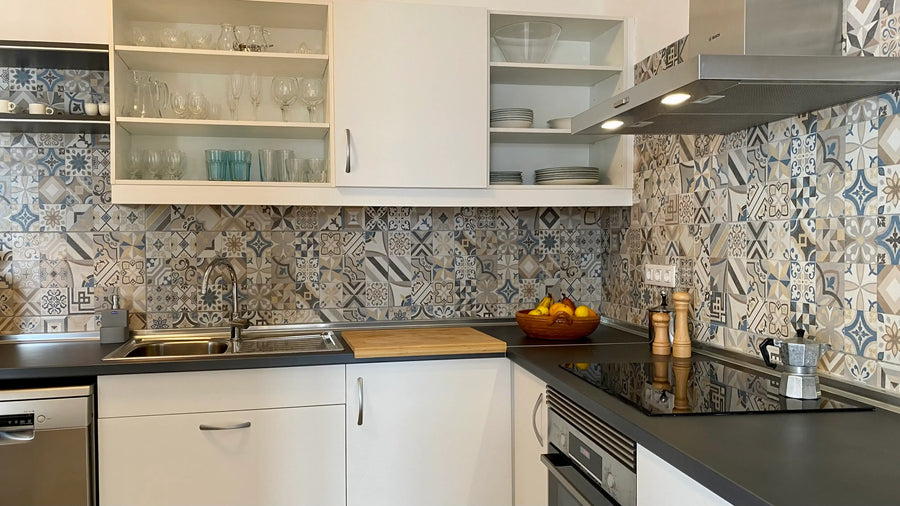 Tenerife - Private deluxe room with queen bed size