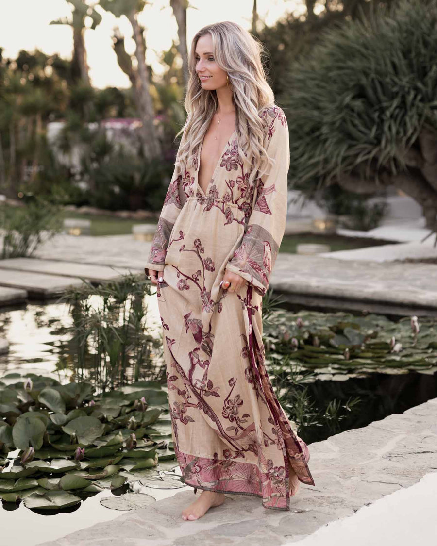 Wineberry Dream - Maxi Dress